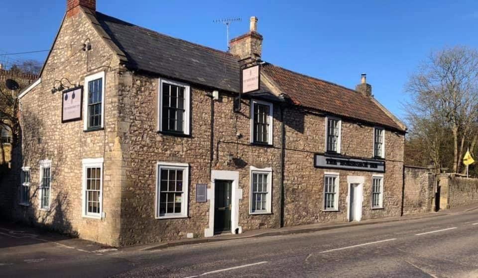 The Horseshoe Inn シェプトン・マレット エクステリア 写真